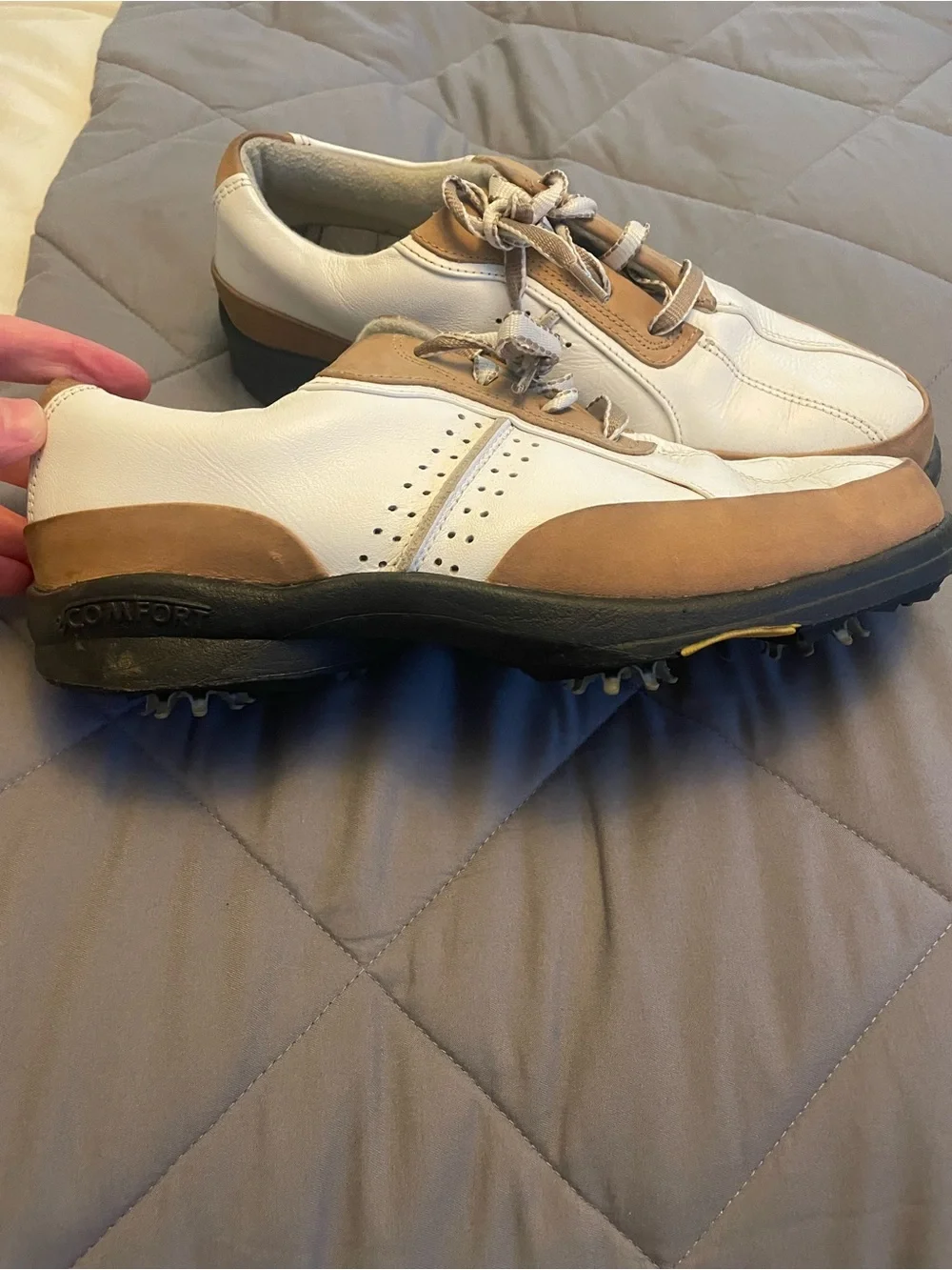 FootJoy White and Tan Leather Women’s Athletic Golf Shoes